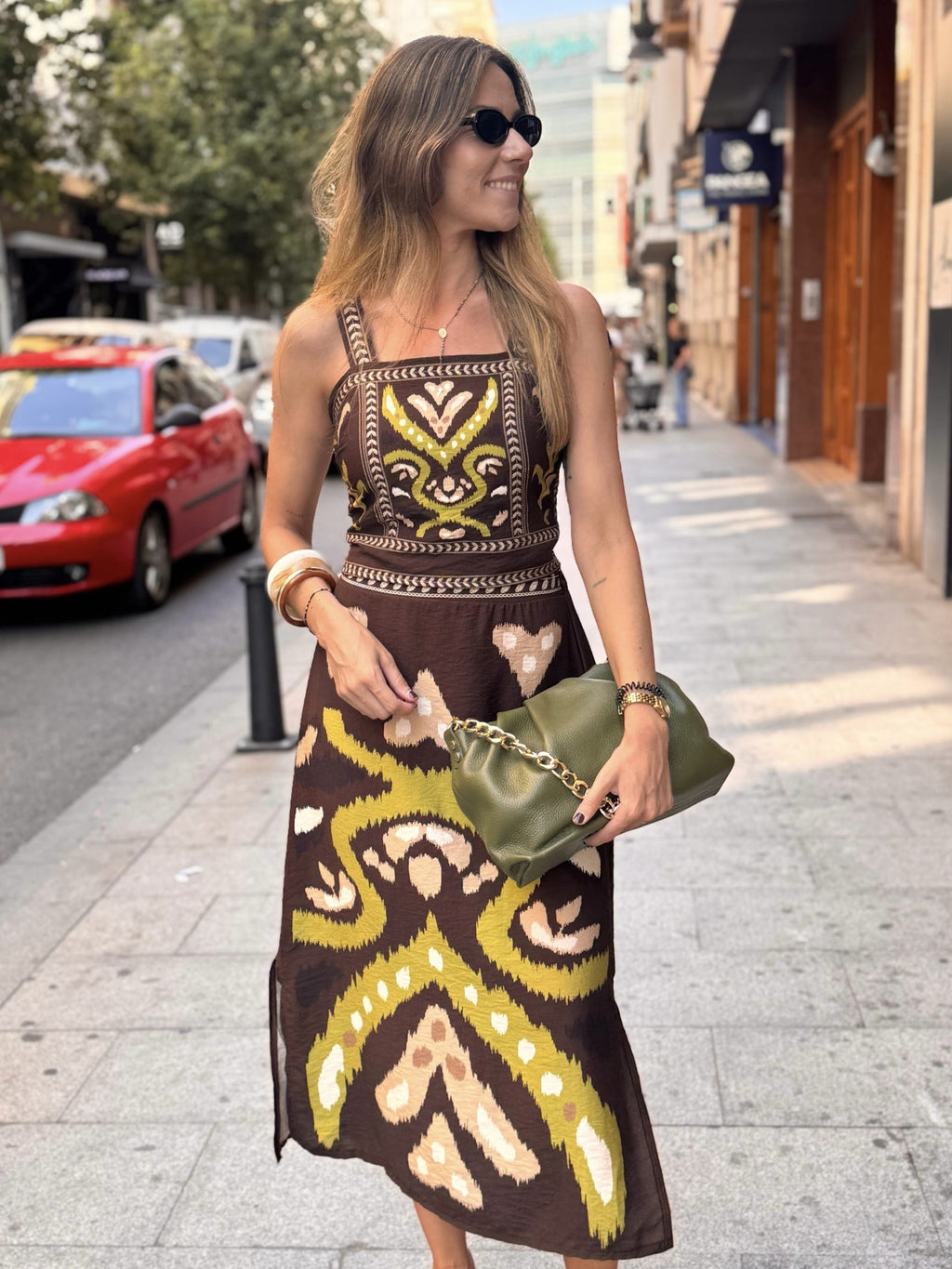 FALDA ÉTNICA