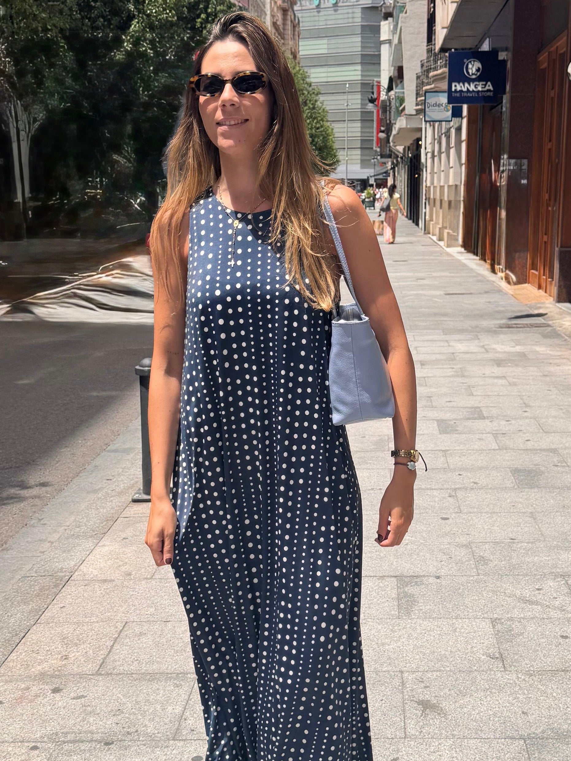 VESTIDO LUNARES PUNTO DE SEDA