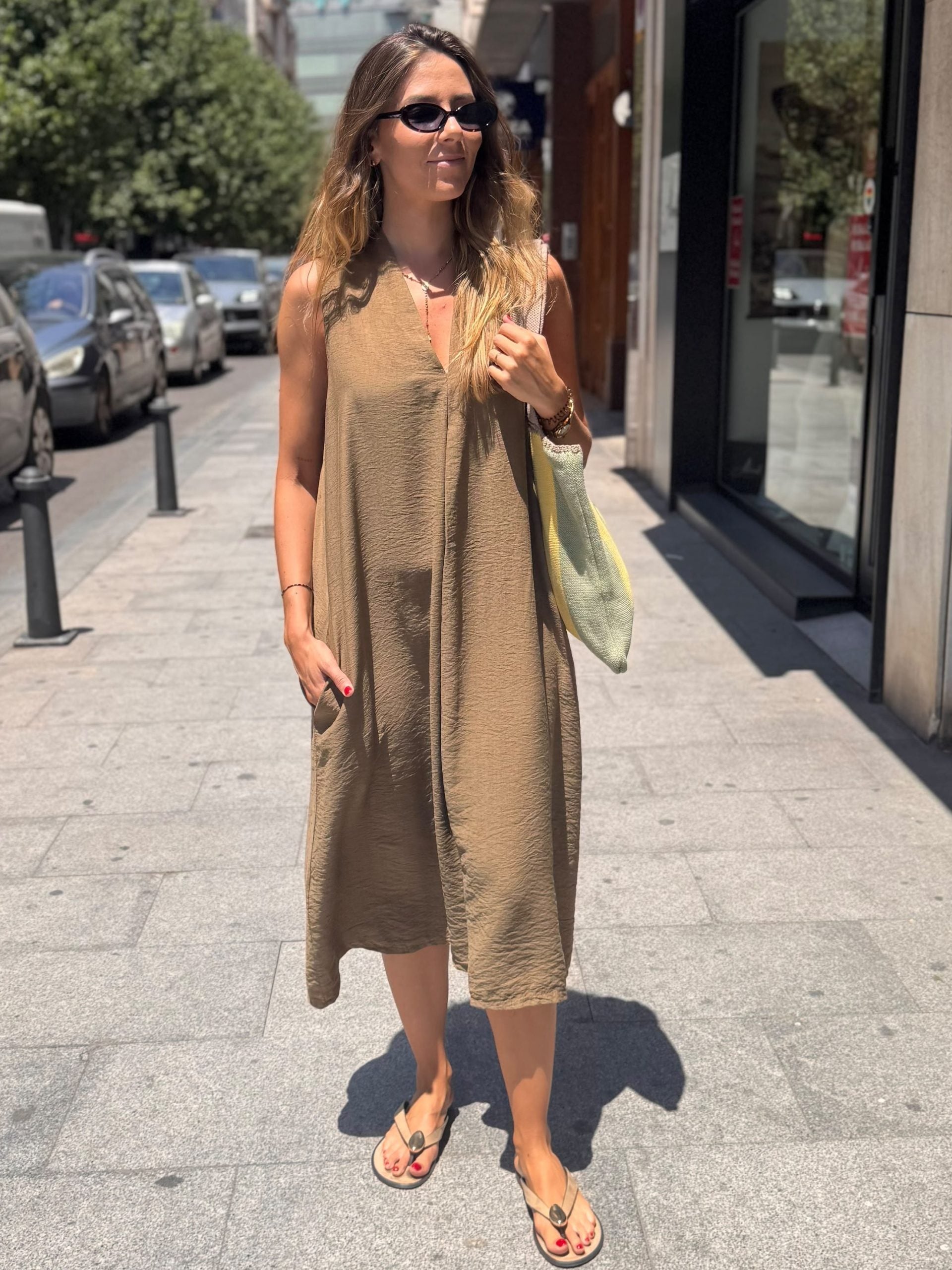 VESTIDO MIDI PICO FRUNCE